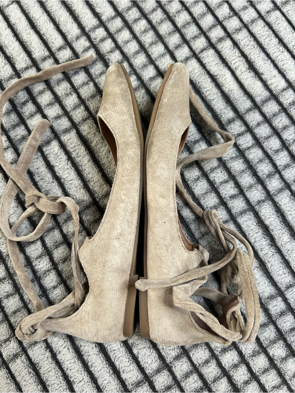 Women’s New Steve Madden Suede Lace-Up Ballet Flats (6.5) - Picture 7 of 9